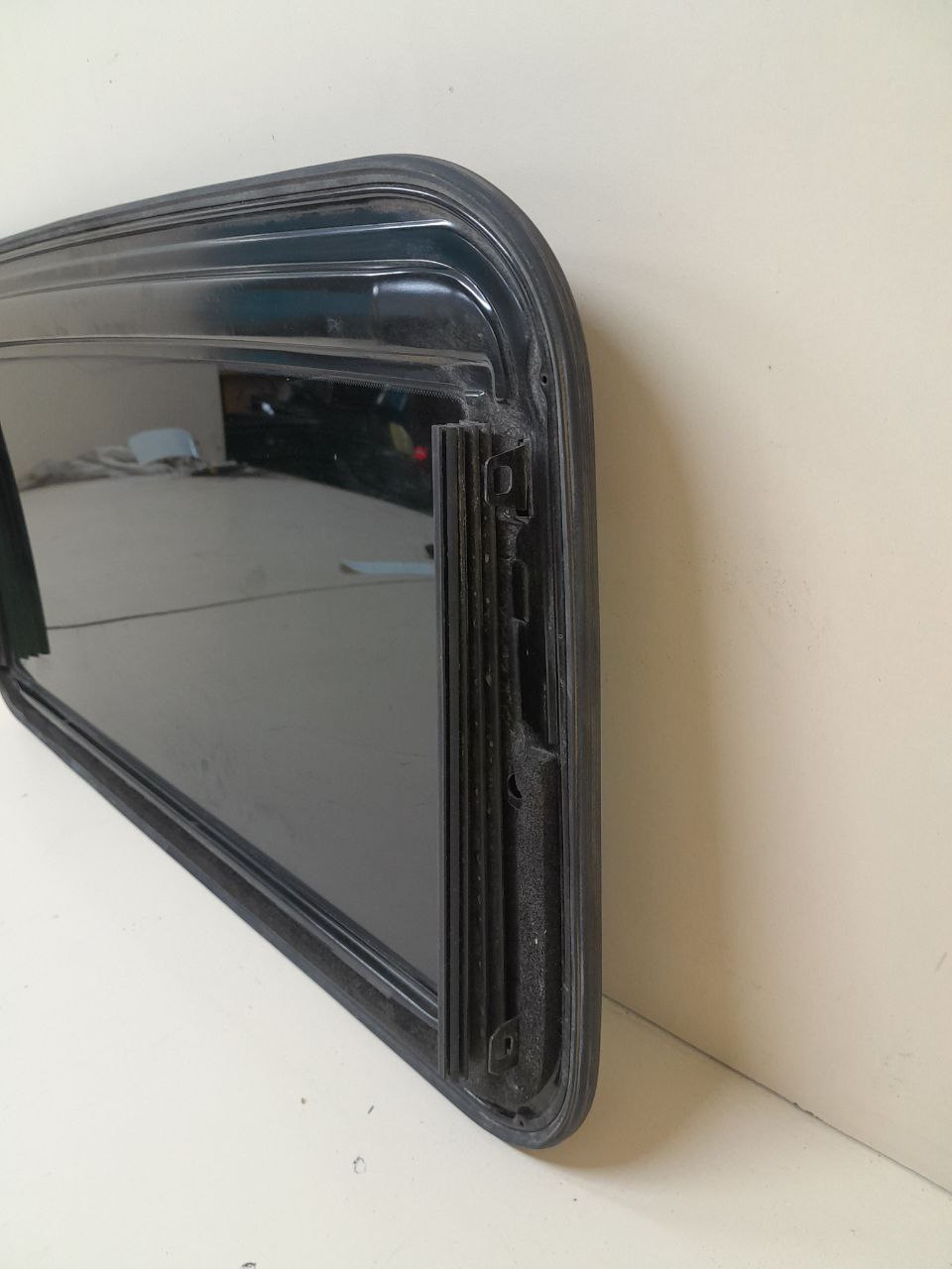 Стекло люка/крыши Subaru B9 Tribeca (WX/W10) 2004-2008 Стекло люка/крыши Subaru B9 Tribeca (WX/W10) 2004-2008