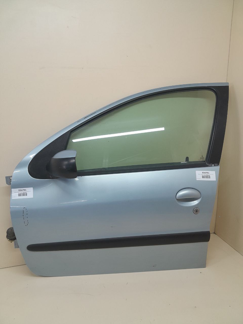 Дверь передняя левая Peugeot 206 1998-2012
