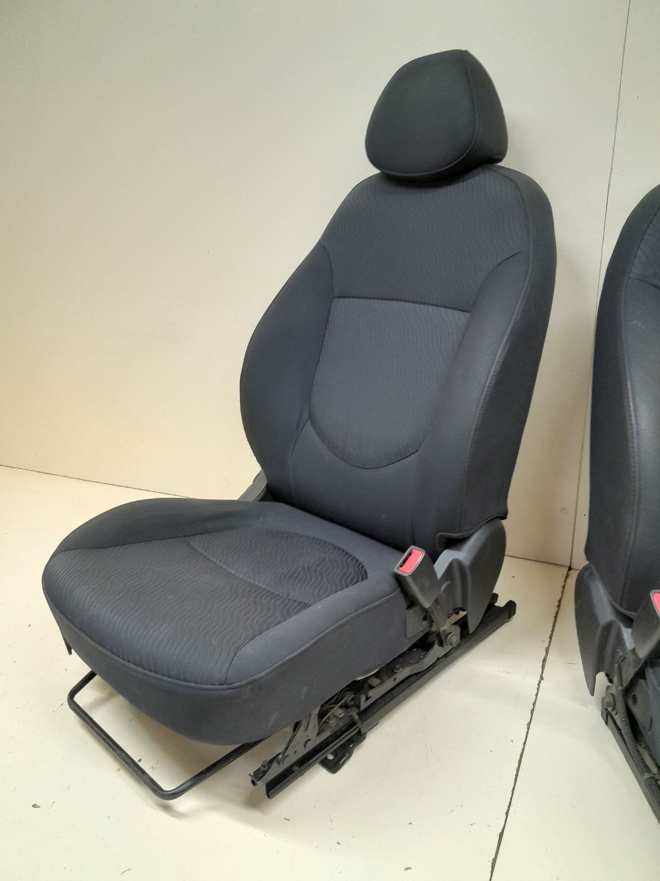 Сиденье (комплект) Hyundai Solaris (RB) 2010-2017 Сиденье (комплект) Hyundai Solaris (RB) 2010-2017