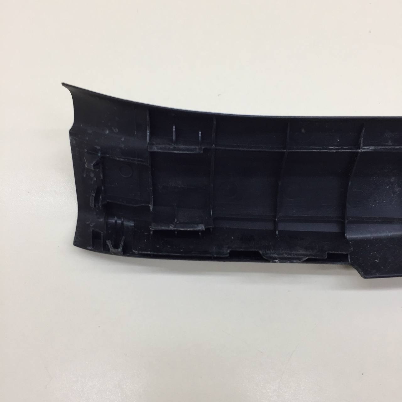 Накладка порога (внутренняя) Toyota Rav 4 (XA40) 2013-2019