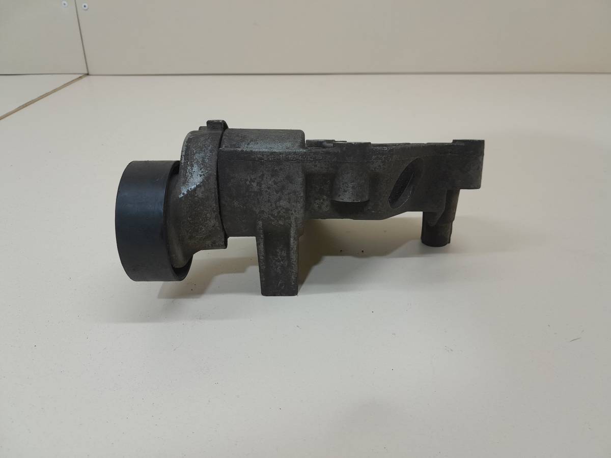Кронштейн кондиционера Volkswagen Polo (MK5) 2011-2020 Кронштейн кондиционера Volkswagen Polo (MK5) 2011-2020