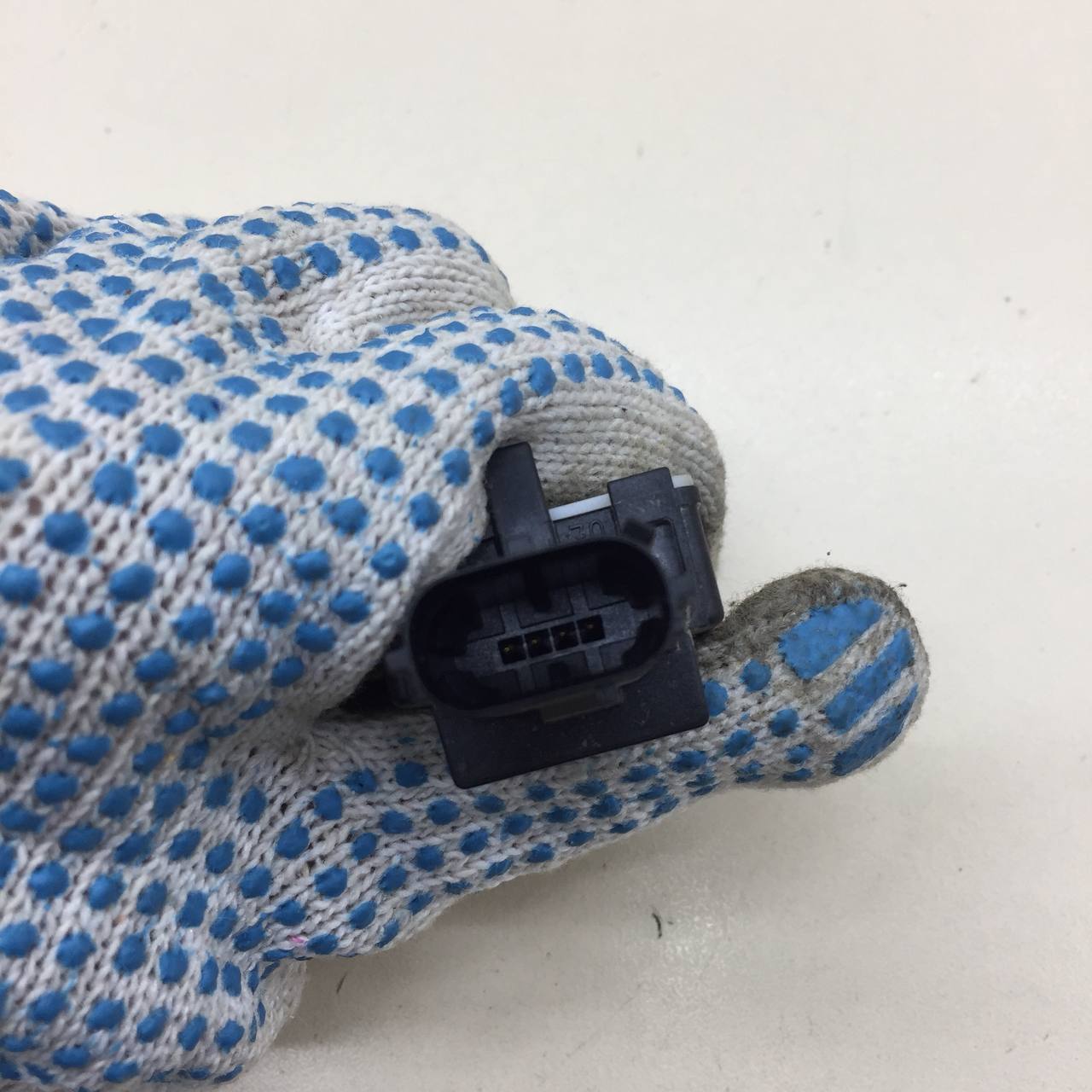 Датчик AIR BAG Toyota Corolla E150 2006-2013 Датчик AIR BAG Toyota Corolla E150 2006-2013