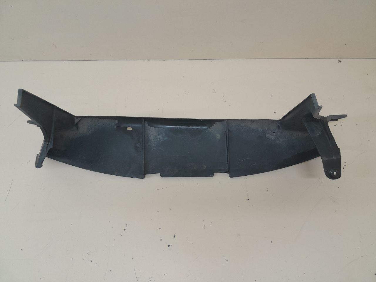 Воздуховод радиатора Chevrolet Cobalt (T250) 2011-2015 Воздуховод радиатора Chevrolet Cobalt (T250) 2011-2015