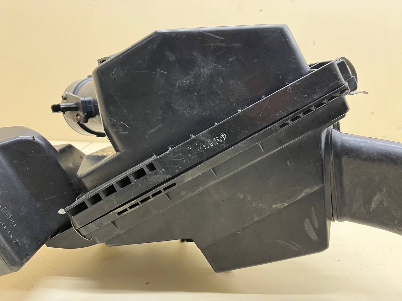 Корпус воздушного фильтра Nissan Primera (P12) 2002-2007