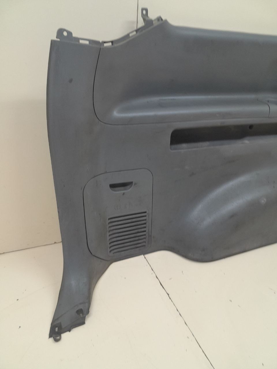 Обшивка багажника Hyundai Starex H1/Grand Starex 2007> Обшивка багажника Hyundai Starex H1/Grand Starex 2007>