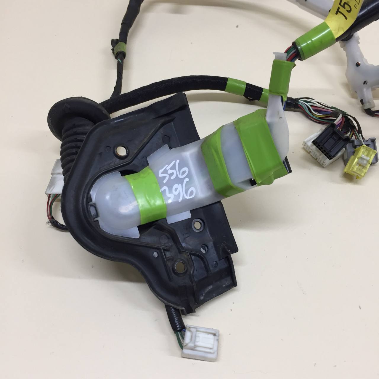 Проводка (коса) Toyota Land Cruiser Prado (J150) 2009-2022 Проводка (коса) Toyota Land Cruiser Prado (J150) 2009-2022