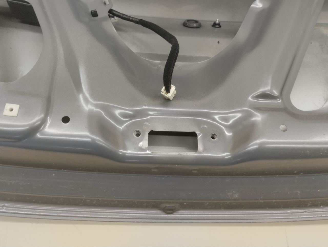 Крышка багажника Hyundai Solaris (RB) 2010-2017