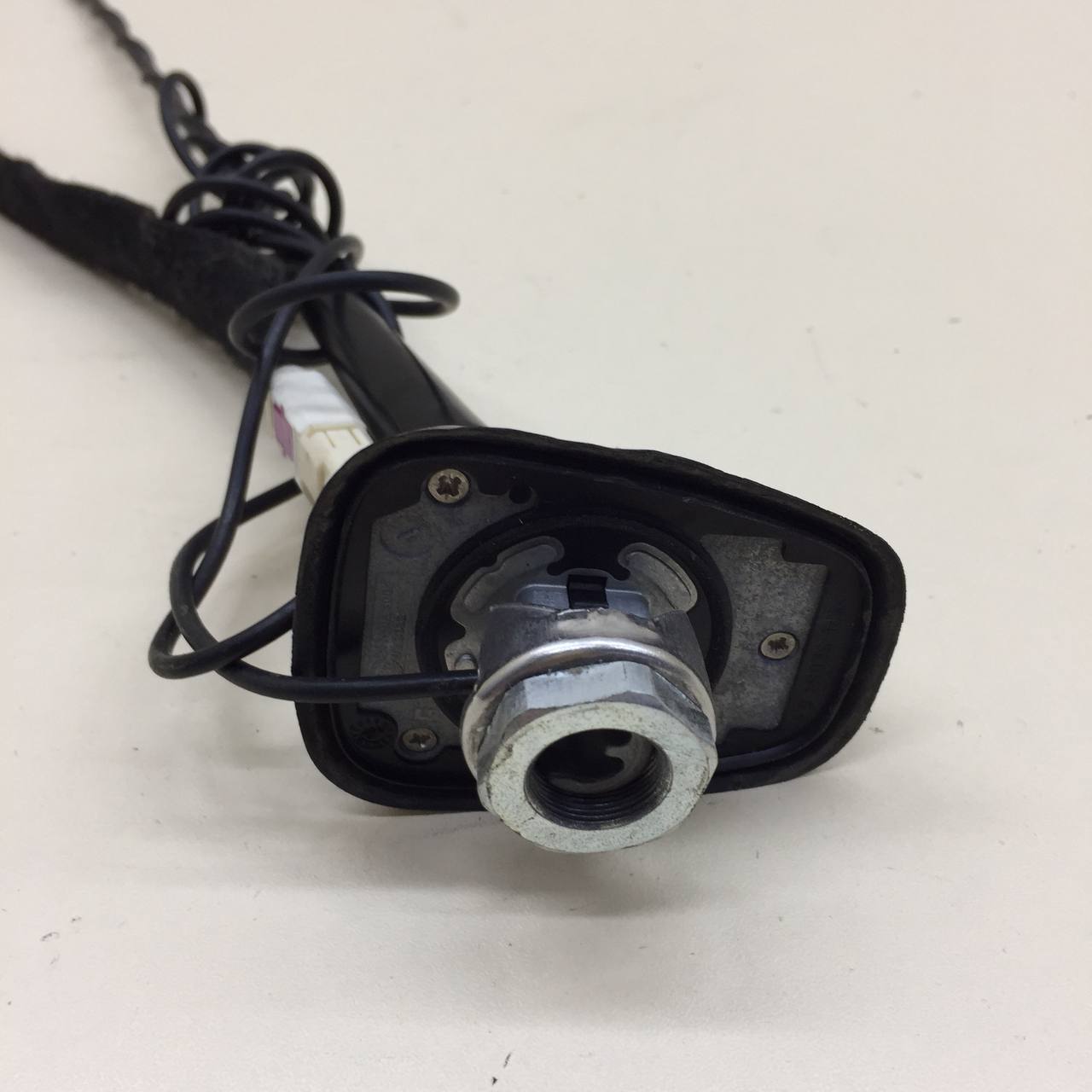 Антенна Lada X-RAY 2016>