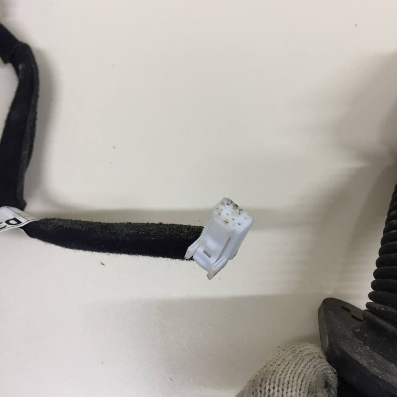 Проводка двери Kia Xceed 2019-2023