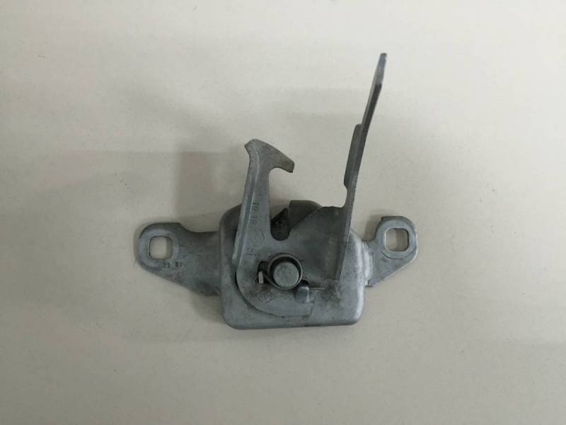 Замок капота Renault Duster (HSA, HSM) 2012>