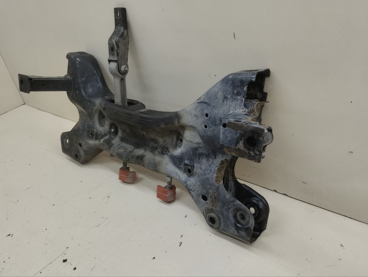 Балка подмоторная Volkswagen Polo (MK5) 2011-2020 Балка подмоторная Volkswagen Polo (MK5) 2011-2020