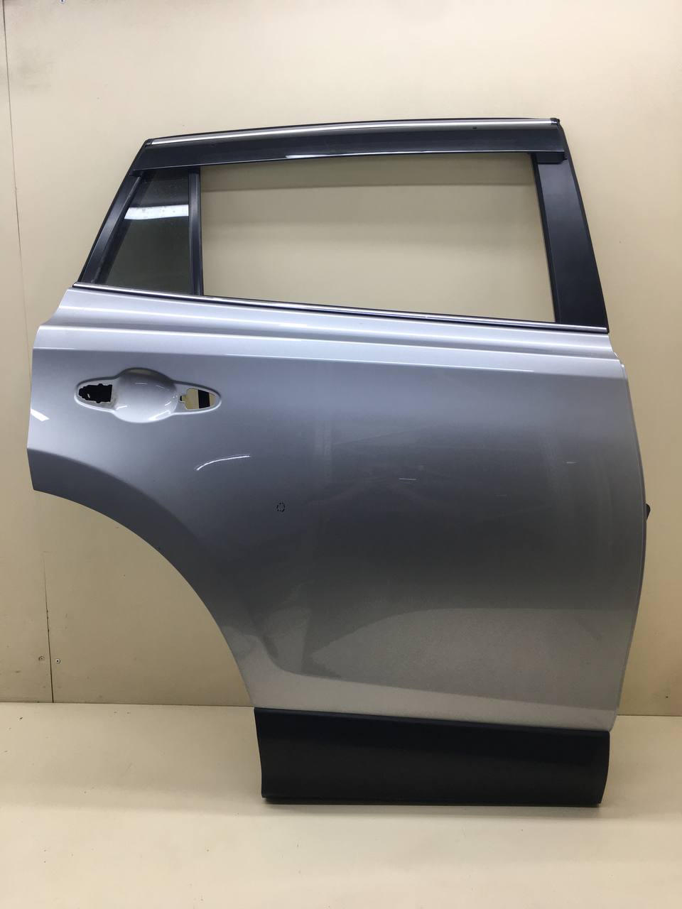 Дверь задняя правая Toyota Rav 4 (XA40) 2013-2019