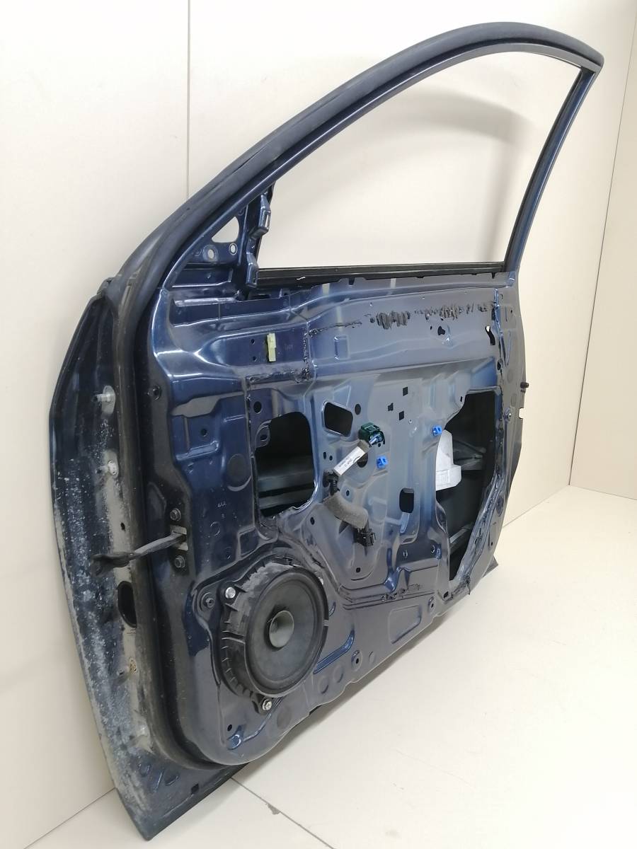Дверь передняя правая Nissan Almera 3 (G11, G15) 2012>