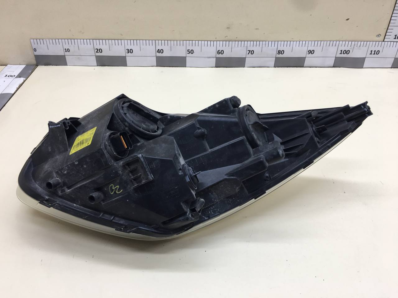 Фара правая Kia Venga (YN) 2010-2017