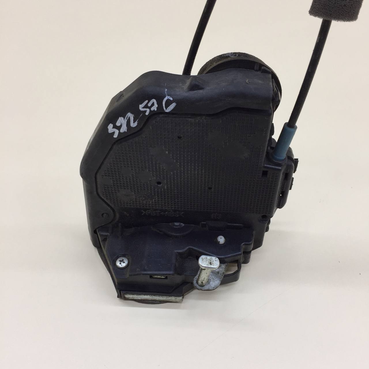 Замок двери задней правой Toyota Rav 4 (A30) 2006-2013