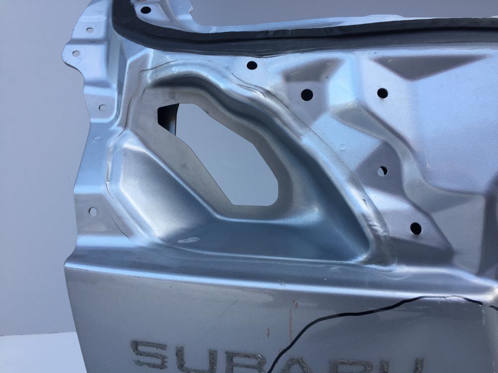 Дверь багажника Subaru Legacy Outback (B14) 2010-2014