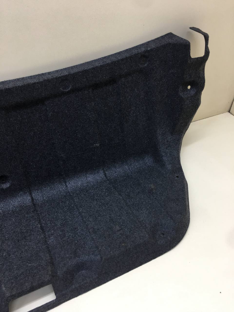 Обшивка крышки багажника Mitsubishi Lancer 9  (CS/Classic) 2000-2011