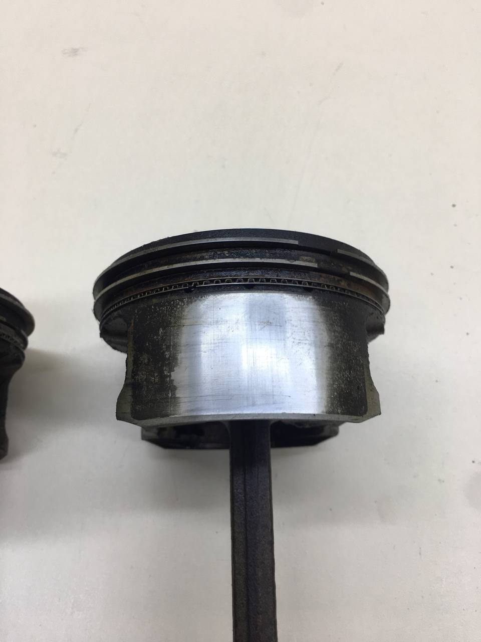 Поршень с шатуном Mitsubishi Outlander XL (CW) 2006-2012