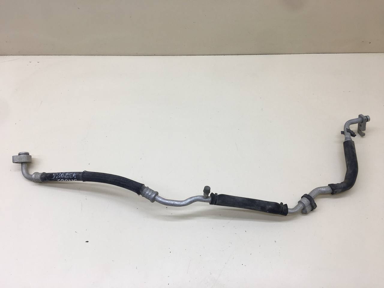 Трубка кондиционера Land Rover Range Rover Sport 2005-2012