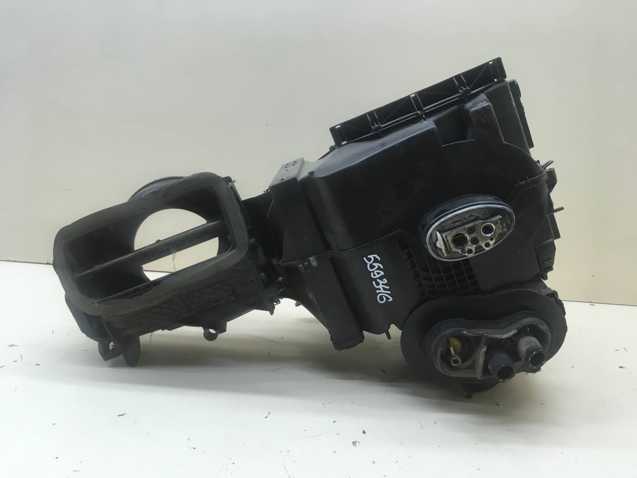 Корпус отопителя Skoda Rapid 2012-2020 Корпус отопителя Skoda Rapid 2012-2020