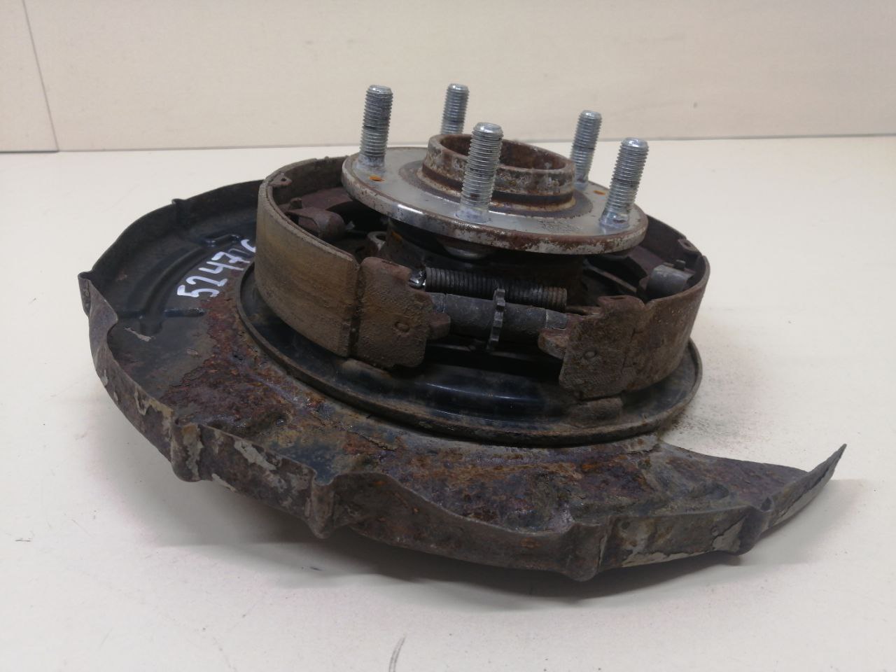 Щит опорный Hyundai ix55 2007-2013