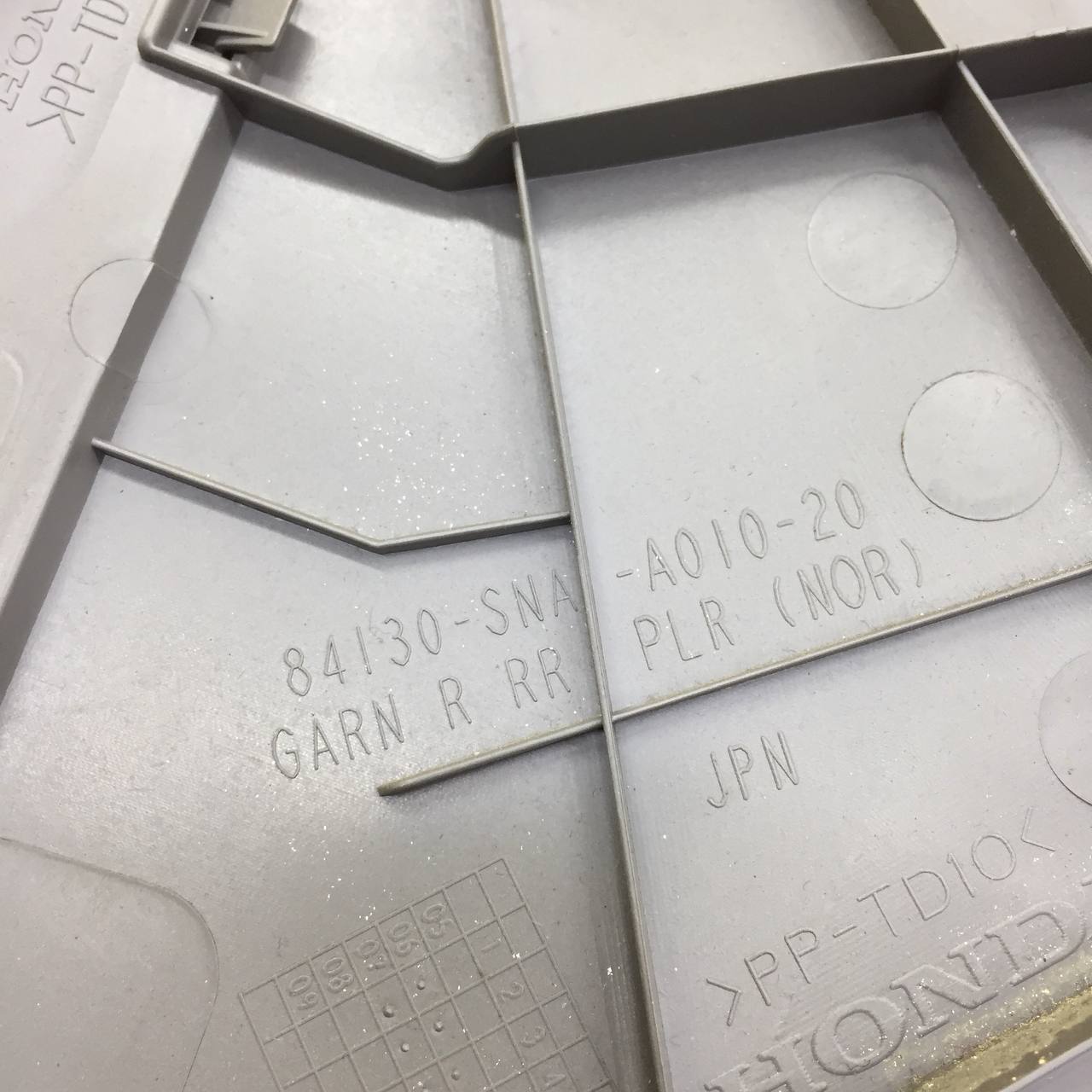 Обшивка стойки Honda Civic 4D 2006-2012