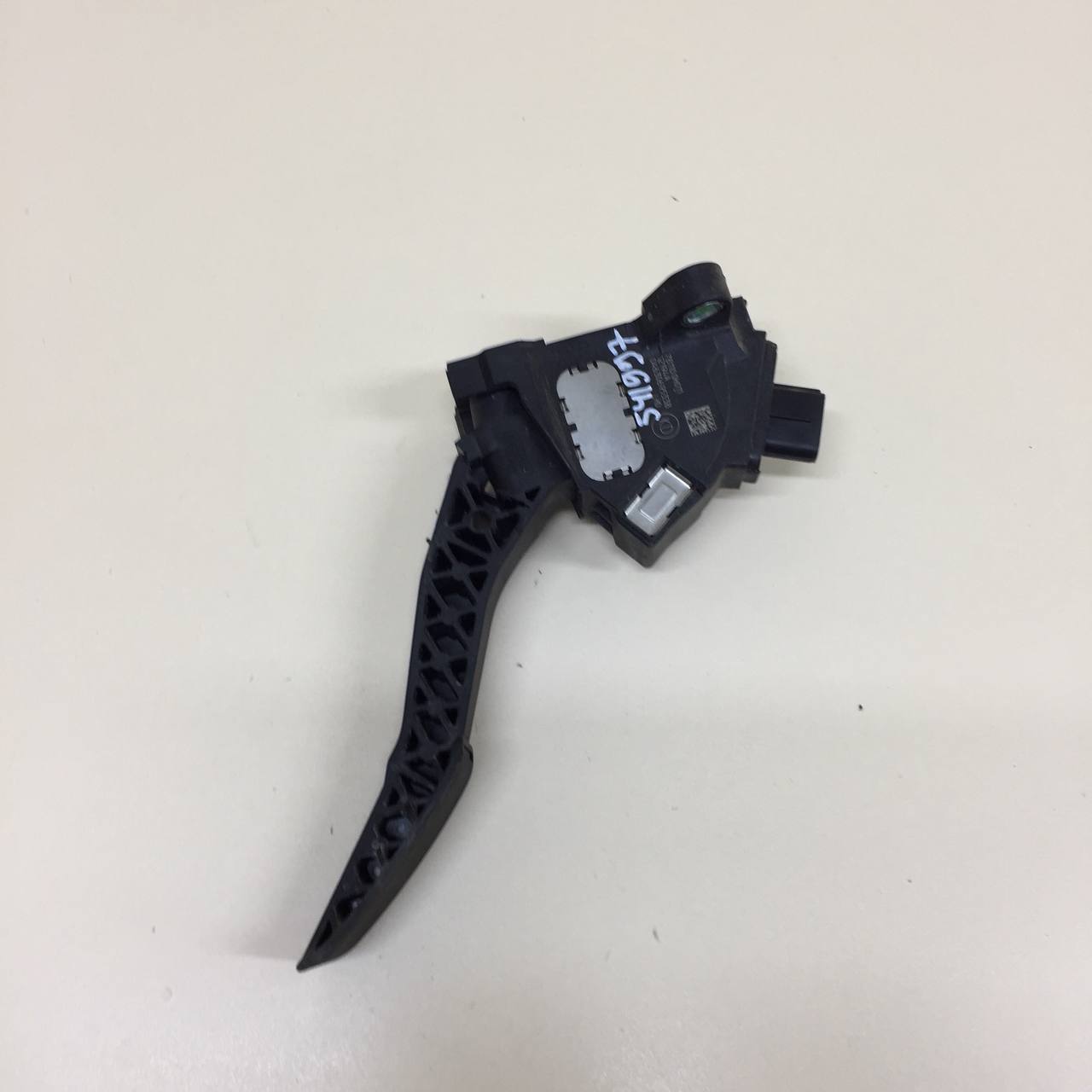 Педаль газа Peugeot 107 2006-2014 Педаль газа Peugeot 107 2006-2014