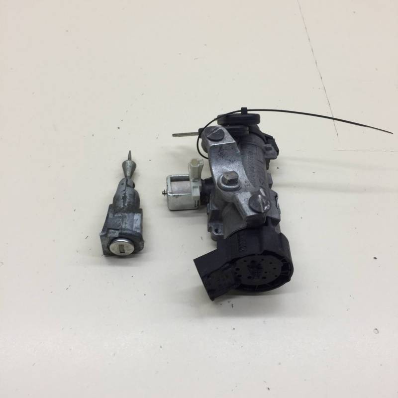Замок зажигания Volkswagen Polo (MK5) 2011-2020 Замок зажигания Volkswagen Polo (MK5) 2011-2020