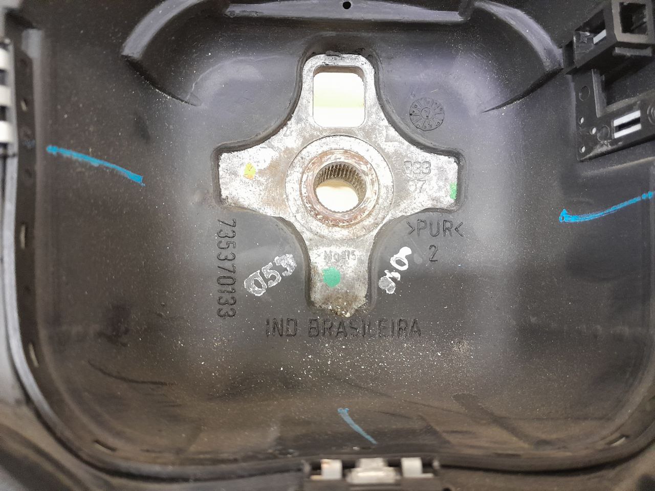 Подушка безопасности в рулевое колесо Fiat Albea 2002-2012