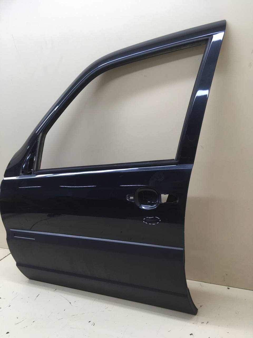 Дверь передняя левая Chevrolet Niva 2009-2020 Дверь передняя левая Chevrolet Niva 2009-2020