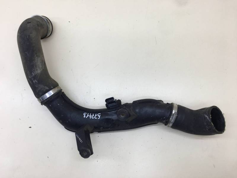 Патрубок интеркулера Volkswagen Tiguan (5N1) 2007-2011 Патрубок интеркулера Volkswagen Tiguan (5N1) 2007-2011