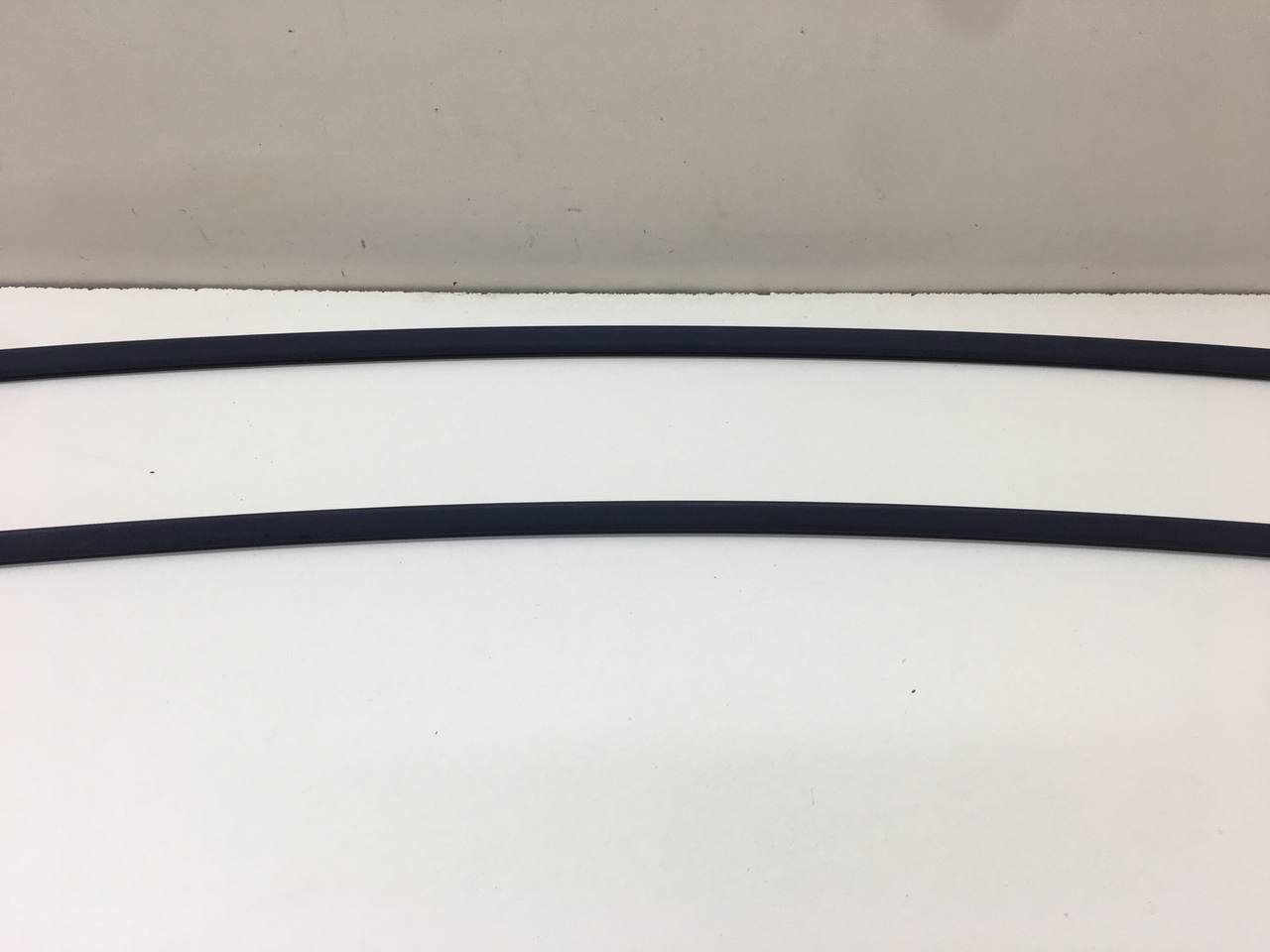 Молдинг Toyota Corolla E120 2001-2007 Молдинг Toyota Corolla E120 2001-2007
