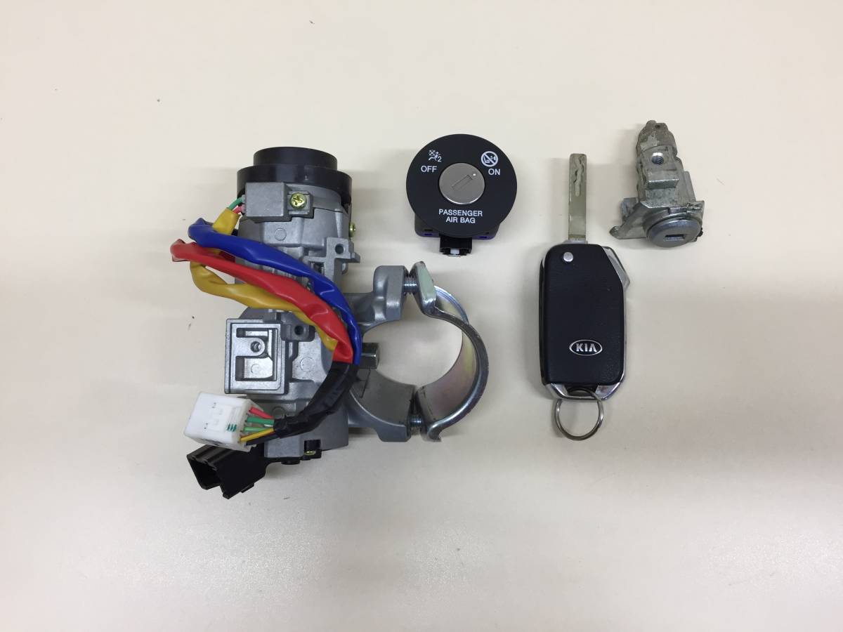 Замок зажигания Kia K5 (DL3) 2019>