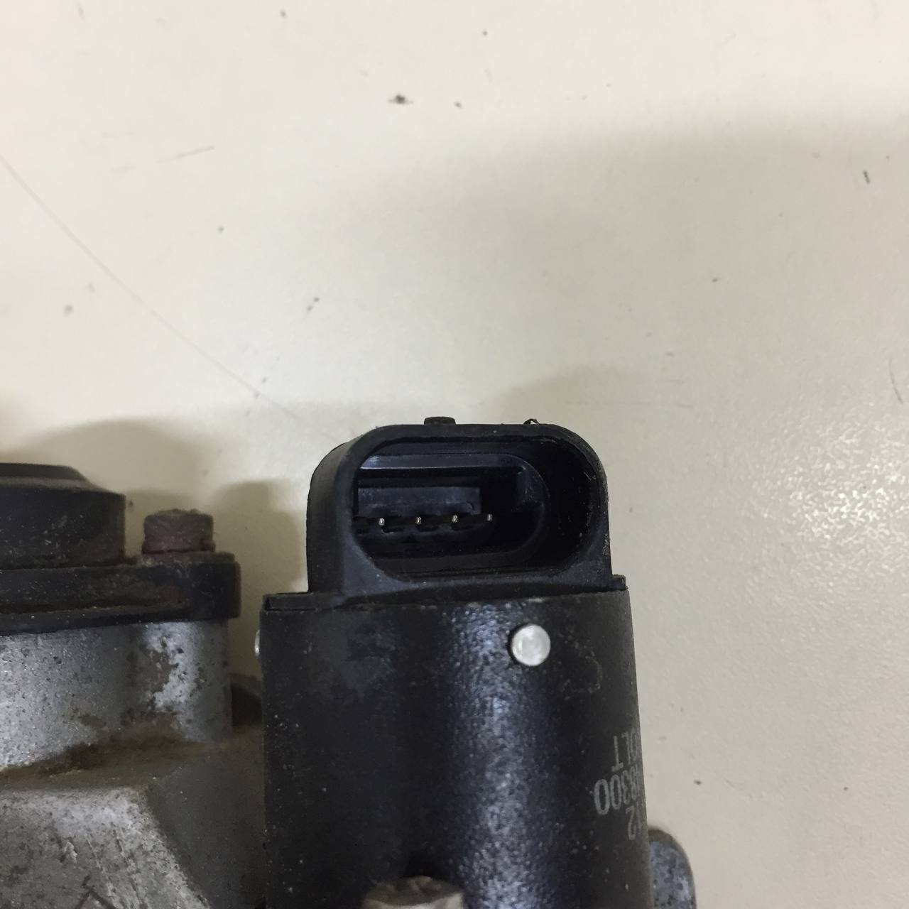 Заслонка дроссельная механическая Lada Priora 2007-2018