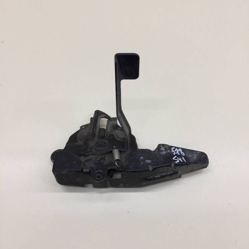 Замок капота Toyota Corolla E180 2013-2019