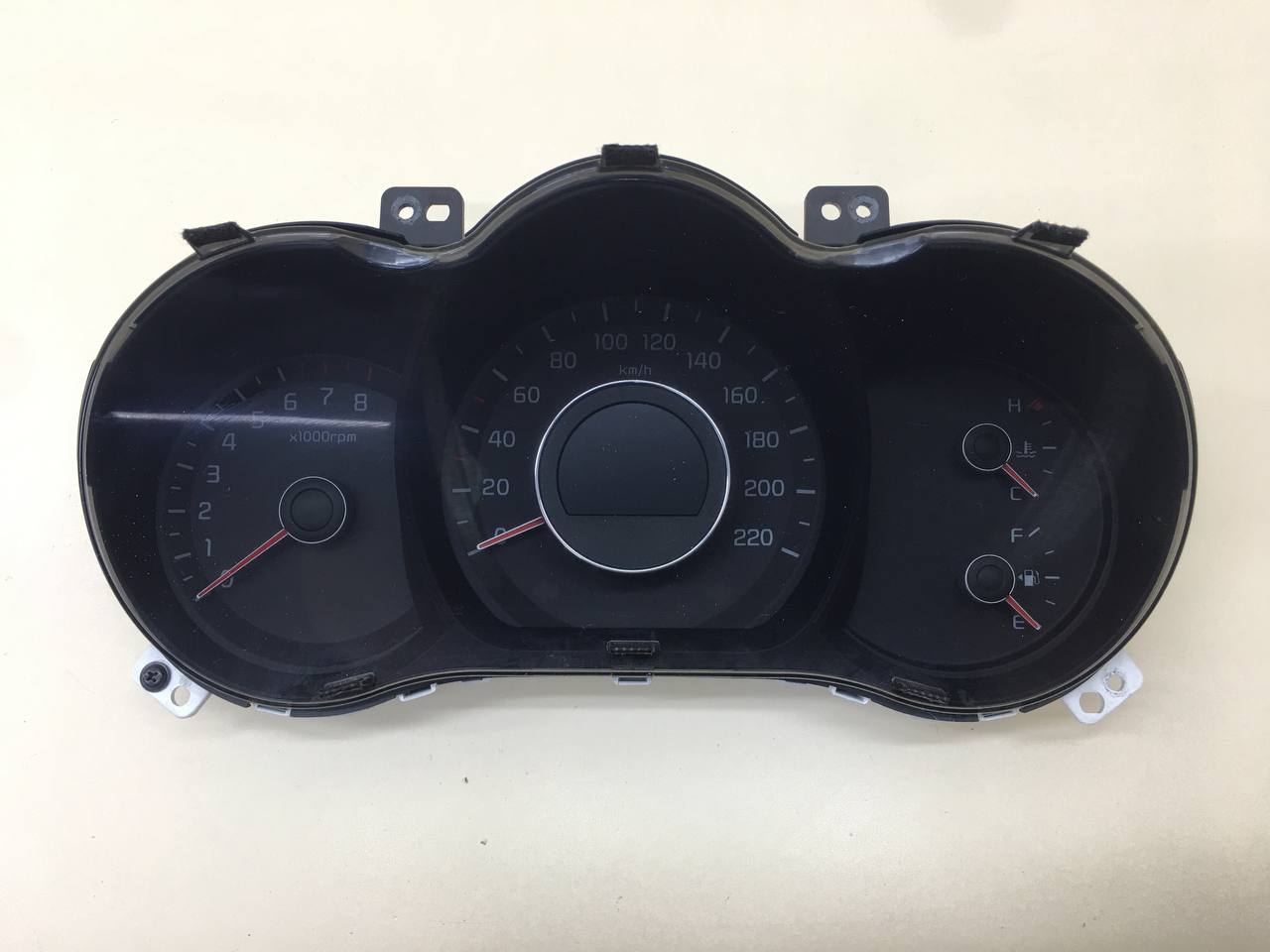 Панель приборов Kia Rio 3 (QB) 2011-2017