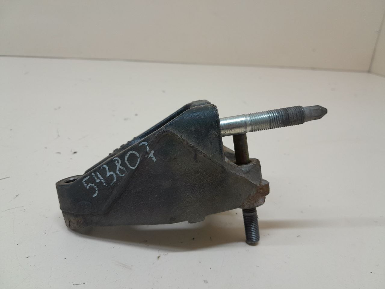 Кронштейн двигателя правый Toyota Rav 4 (A30) 2006-2013