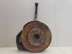 Кулак поворотный передний левый Toyota Crown (S170) 1999-2003