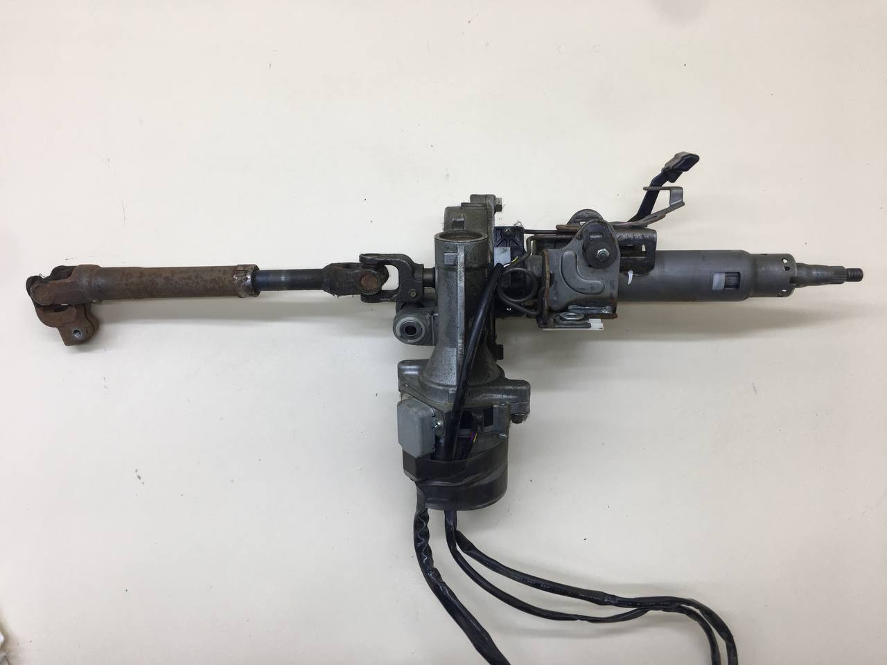 Колонка рулевая Toyota Auris (E150) 2006-2012