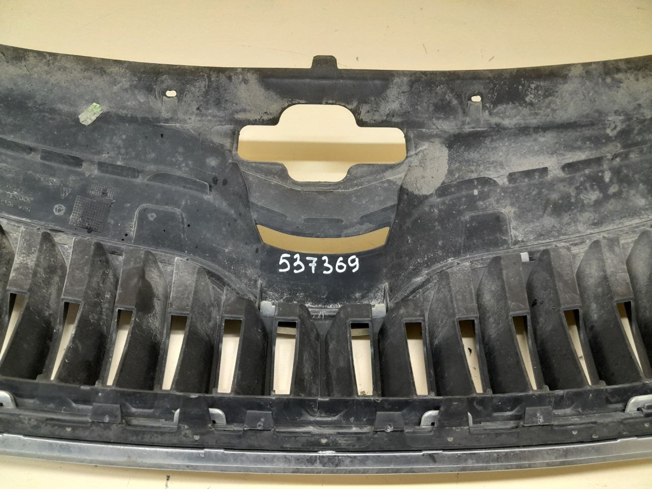Решетка радиатора Skoda Rapid 2012-2020