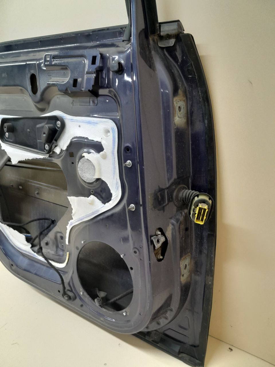 Дверь задняя левая Citroen Grand C4 Picasso 2006-2014 Дверь задняя левая Citroen Grand C4 Picasso 2006-2014