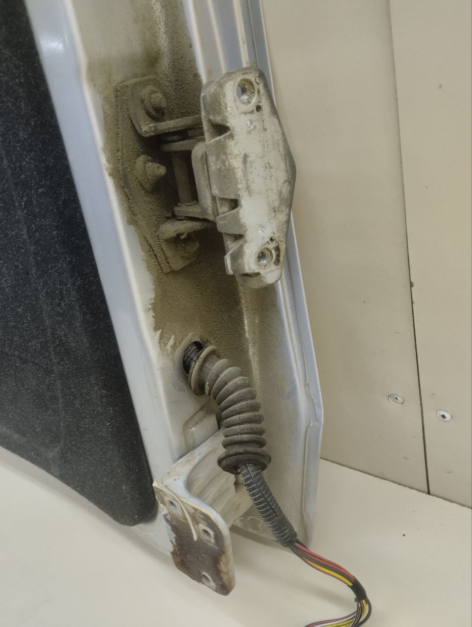 Дверь багажника со стеклом Chevrolet Niva 2009-2020