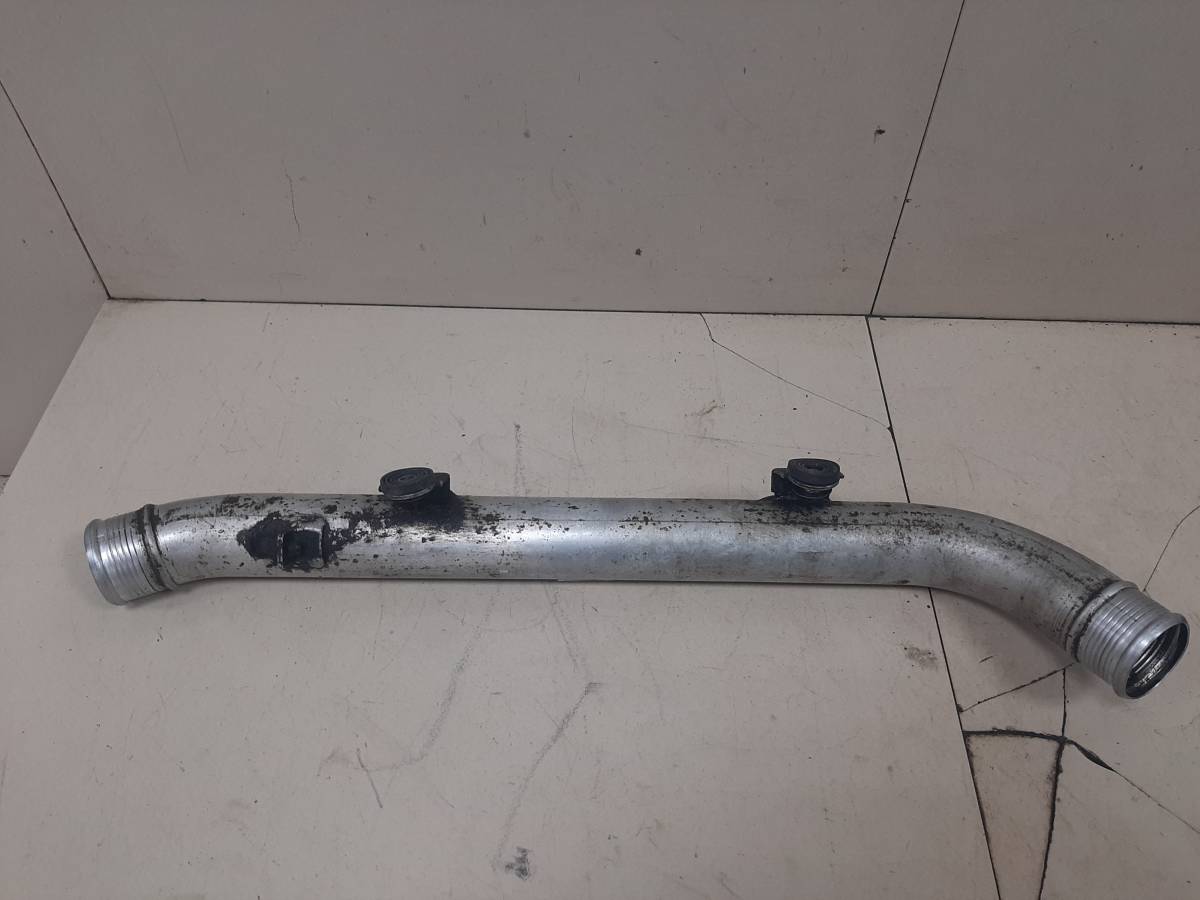 Патрубок интеркулера Volkswagen Touareg (7L) 2002-2010