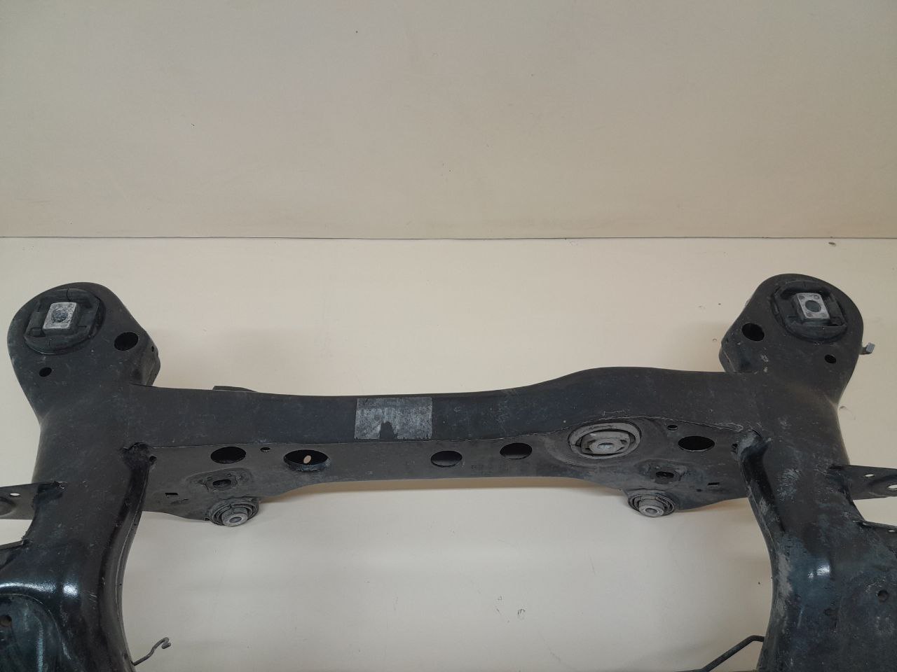 Балка задняя BMW 1-series E87/E81 2004-2011 Балка задняя BMW 1-series E87/E81 2004-2011