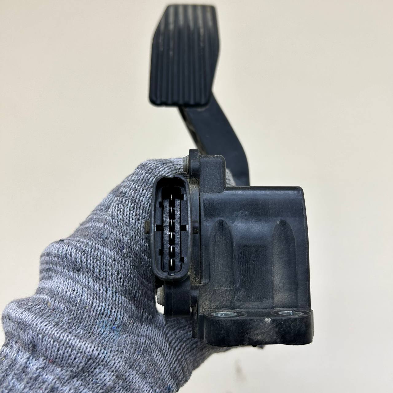 Педаль газа Lada Priora 2007-2018