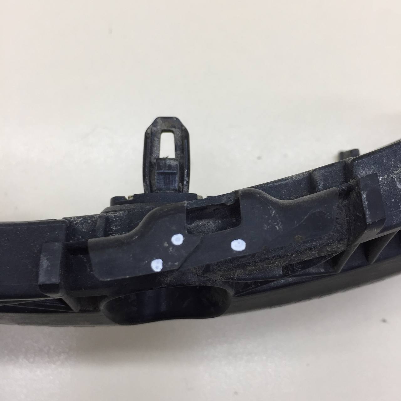 Кронштейн заднего бампера левый Toyota Rav 4 (A30) 2006-2013