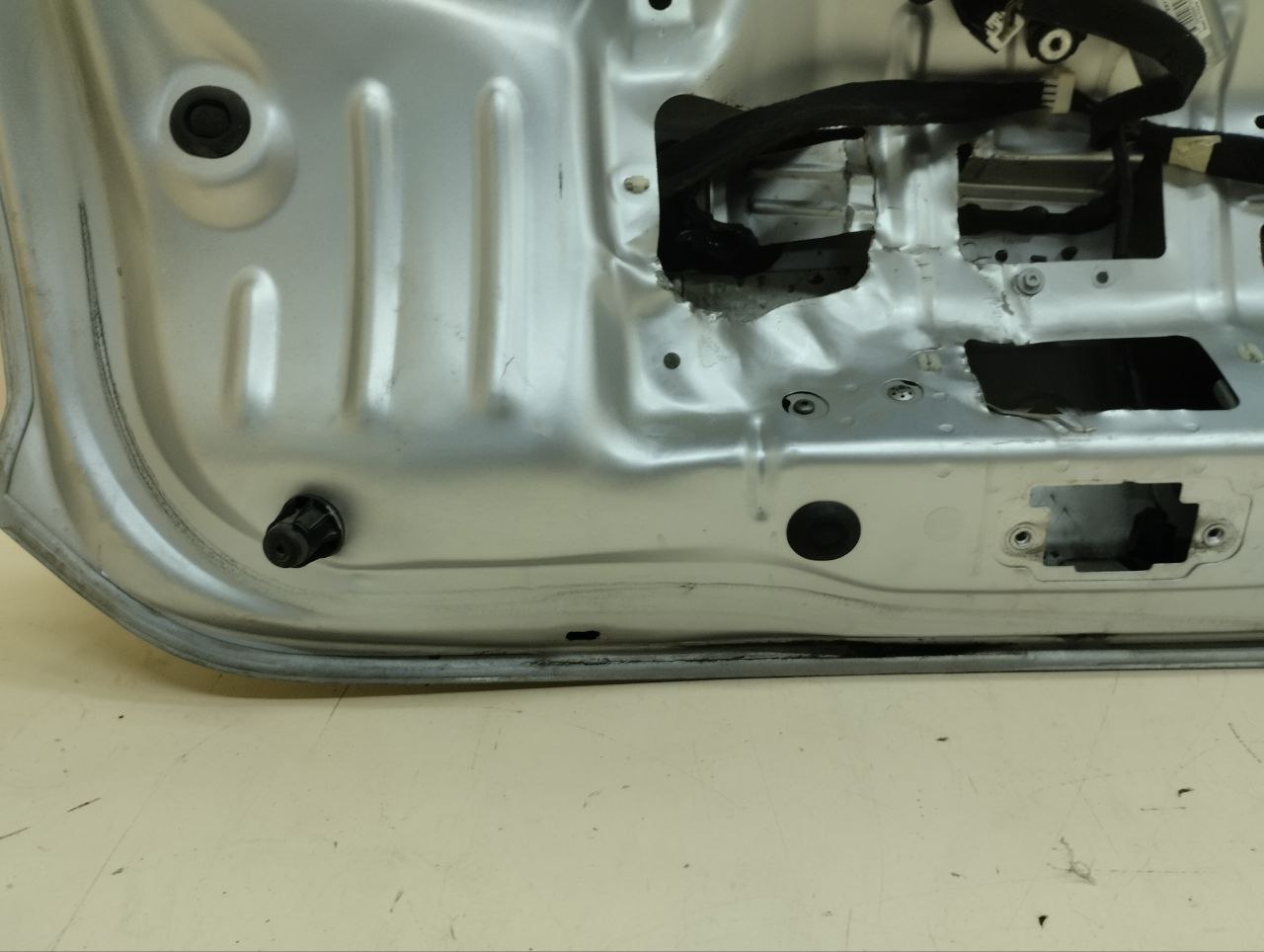 Дверь багажника со стеклом Renault Sandero Stepway (5S) 2014-2022