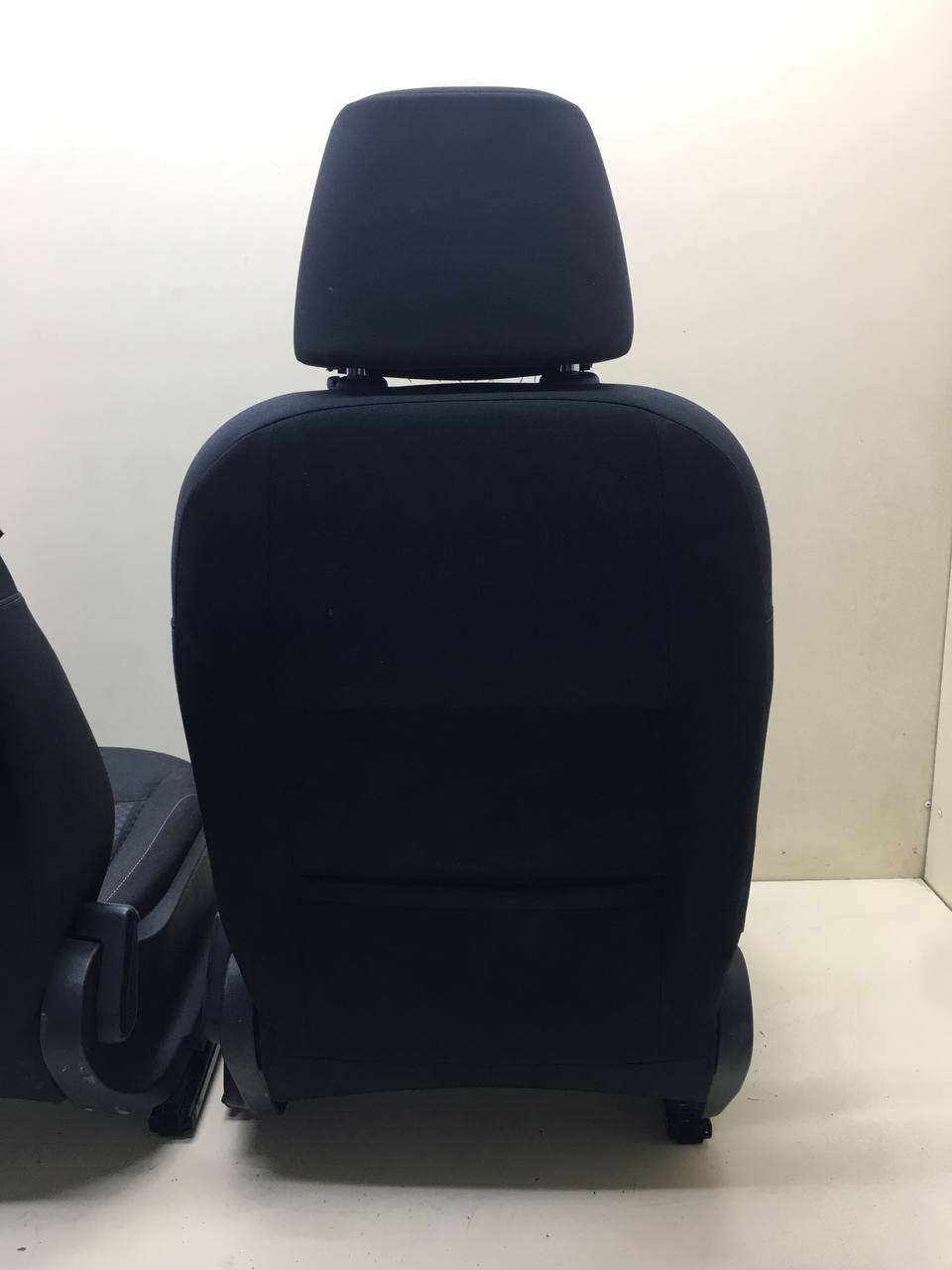 Сиденье (комплект) Volkswagen Polo (MK5) 2011-2020 Сиденье (комплект) Volkswagen Polo (MK5) 2011-2020