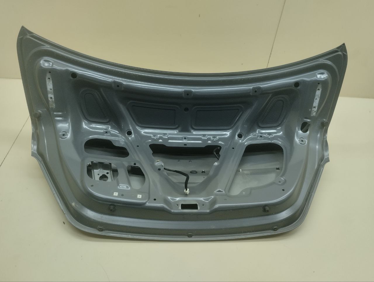 Крышка багажника Hyundai Solaris (RB) 2010-2017