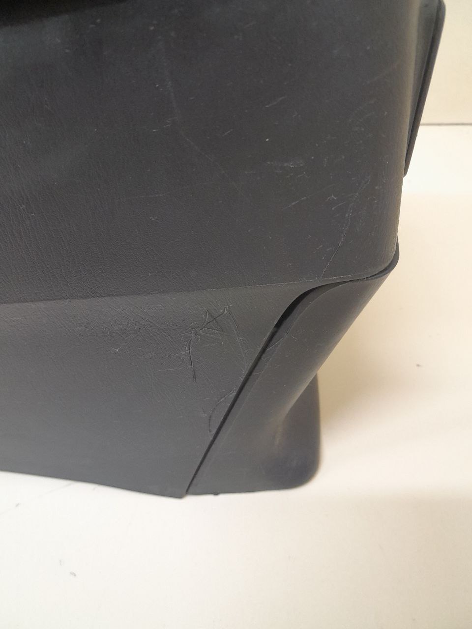 Консоль центральная Nissan Almera (N16) 2000-2006 Консоль центральная Nissan Almera (N16) 2000-2006
